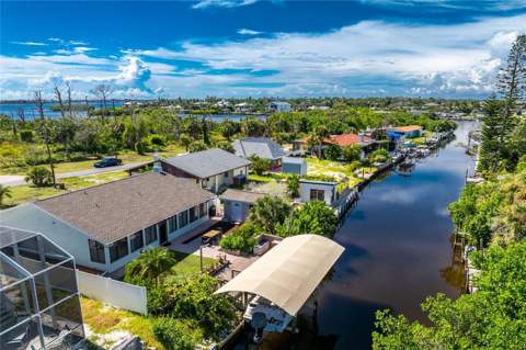 2041 S Pine Street, Englewood FL - photo 10 of 47