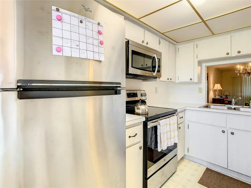 2 bedroom Condominium at 4230 Redcliff Place #4230, Gardens Beacon Square, New Port Richey — photo 4