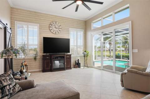 9203 Lake Cypress Loop, Weeki Wachee FL - photo 14 of 79