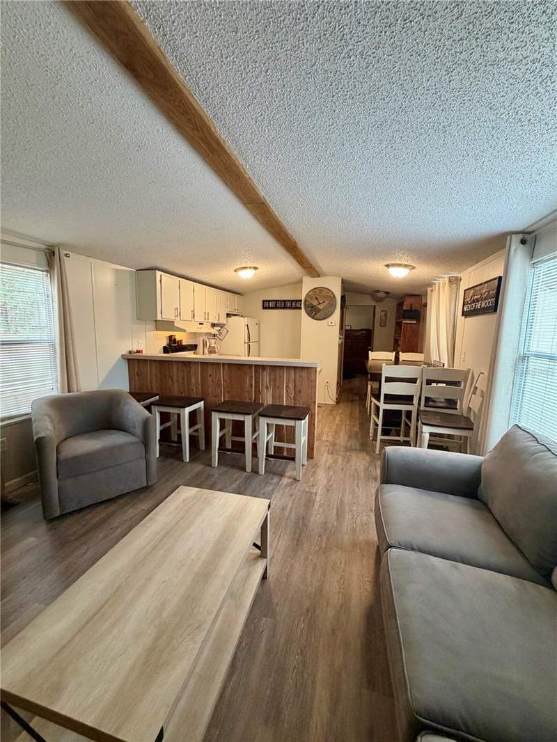 2 bedroom Manufactured Home at 20445 NE 144th Lane, Forest Hills, Fort Mc Coy — photo 3