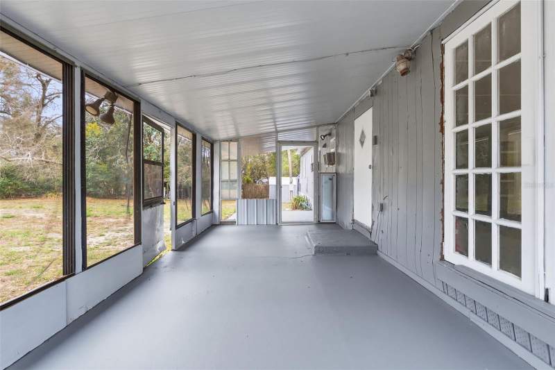 2 bedroom Mobile Home at 37421 Marcy Lane, Zephyrhills Colony Co, Zephyrhills — photo 3
