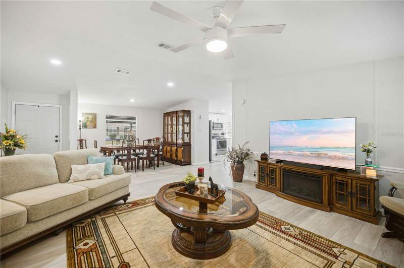 3 bedroom Manufactured Home at 8385 N Shady Fork Way, Crystal Pointe Unit 01, Dunnellon — photo 3