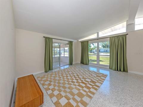317 Hillview Road, Venice FL - photo 9 of 69