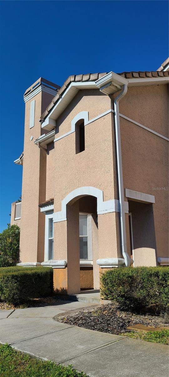 2 bedroom Condominium at 17902 Villa Creek Drive #17902, The Villas Condo, Tampa — photo 2
