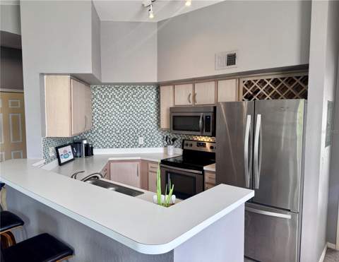 7350 Westpointe Blvd #232, Orlando FL - photo 6 of 24