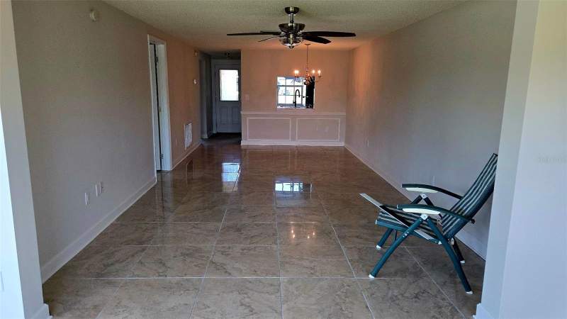 2 bedroom Condominium at 4249 Stratford Drive #4249, Gardens Beacon Square, New Port Richey — photo 3