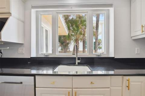1520 Gulf Boulevard, Belleair Beach FL - photo 12 of 62