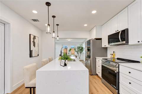 4000 W Wallace Avenue, Tampa FL - photo 17 of 54
