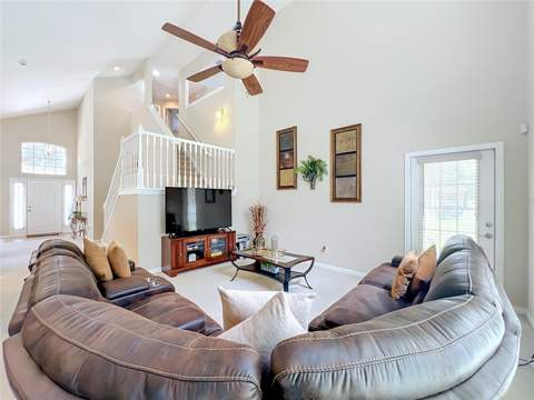 9038 Vickroy Terrace, Oviedo FL - photo 12 of 38