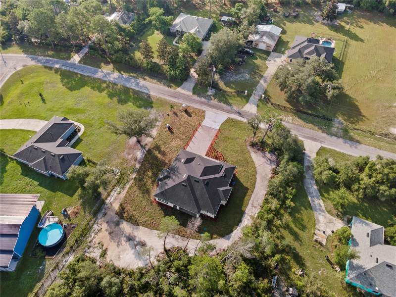 4 bedroom Single Family Residence at 30643 Apricot Avenue, Royal Trails Unit 01, Eustis — photo 2