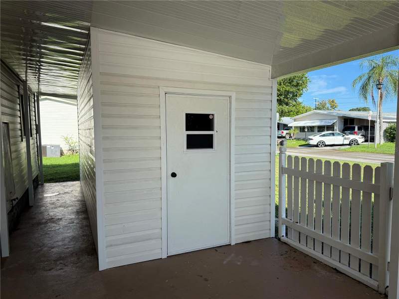 2 bedroom Manufactured Home at 6710 36th Avenue #32, Shadow Brook Mobile Home, Palmetto — photo 5