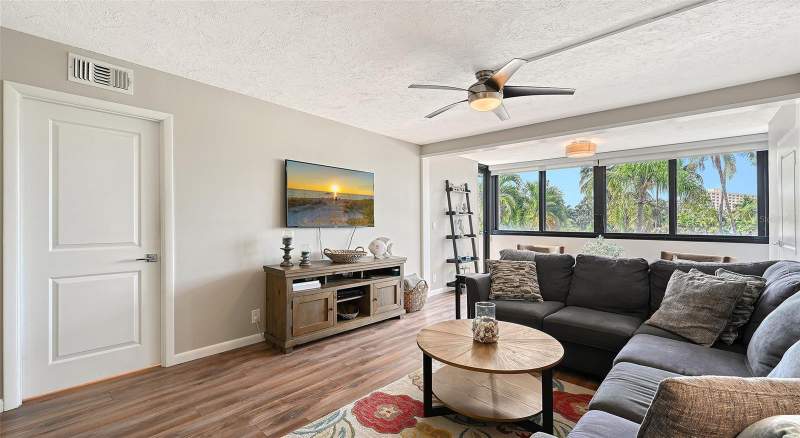2 bedroom Condominium at 5855 Midnight Pass Road #221, Harbor Towers Y & R, Sarasota — photo 5