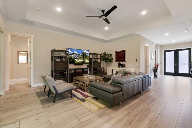 4 bedroom Single Family Residence at 25962 High Hampton Circle, Heathrow Country Estate, Sorrento — photo 5