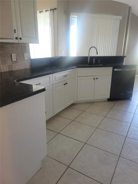 9 Bunker Terrace, Rotonda West FL - photo 11 of 30
