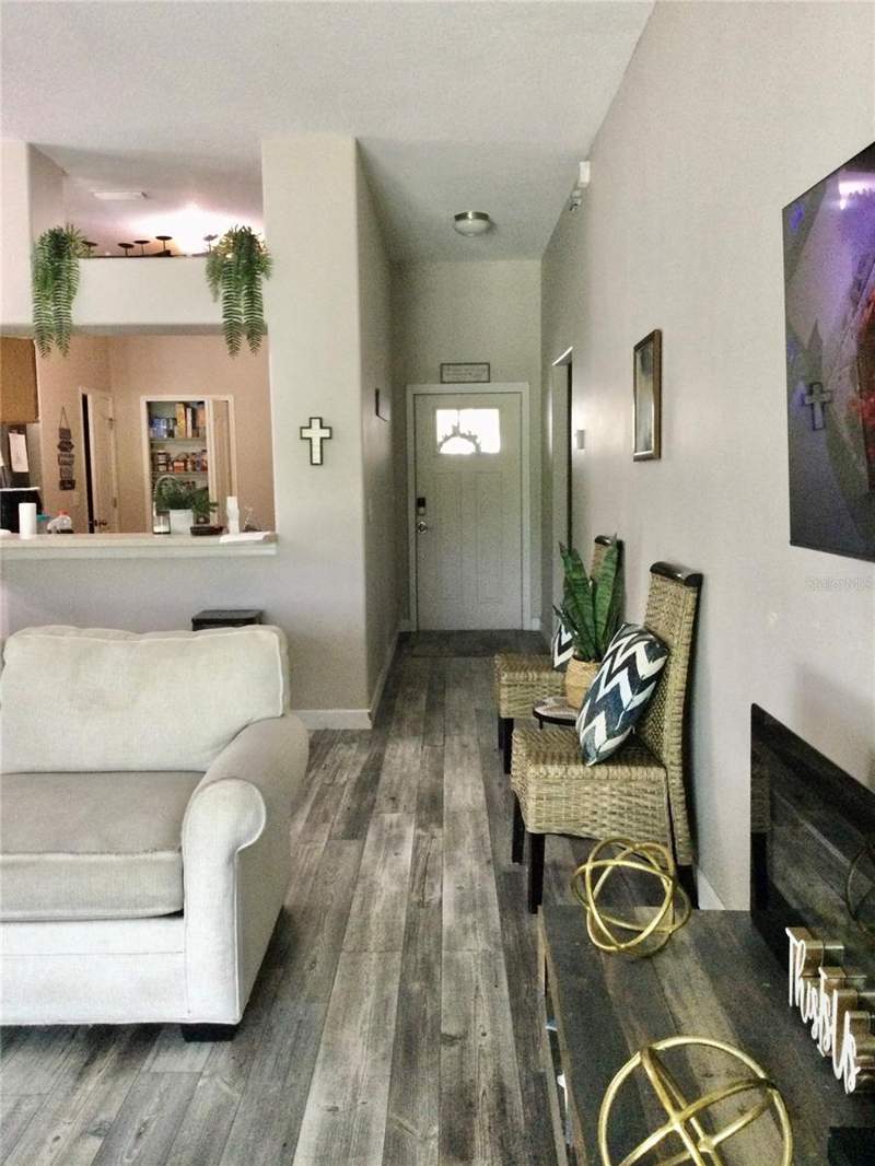 4 bedroom Single Family Residence at 10728 Shady Preserve Drive, Shady Creek Preserve Ph 1, Riverview — photo 4
