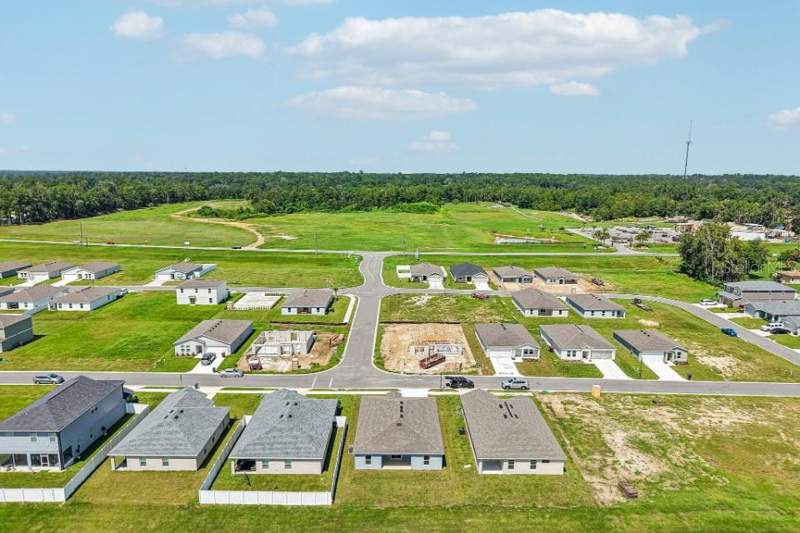 4 bedroom Single Family Residence at 12841 SE 53rd Court, Bennah Oaks Phase 1, Belleview — photo 5