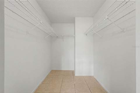 13904 Fullerton Drive, Tampa FL - photo 12 of 21