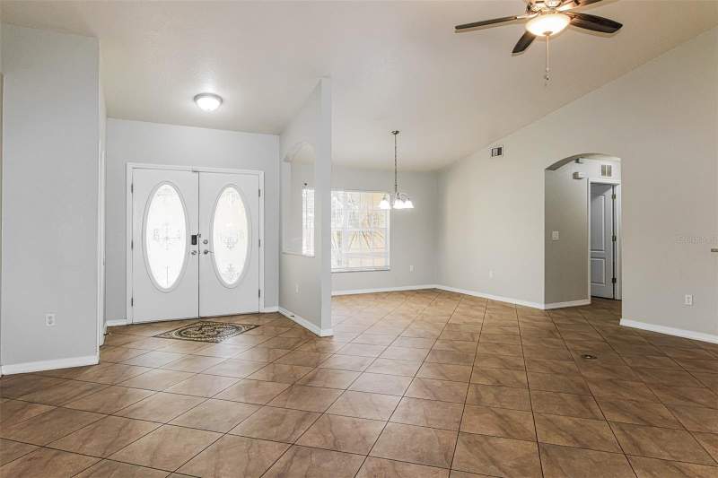 3 bedroom Single Family Residence at 6410 Jamaica Road, Spring Hill, Spring Hill — photo 3