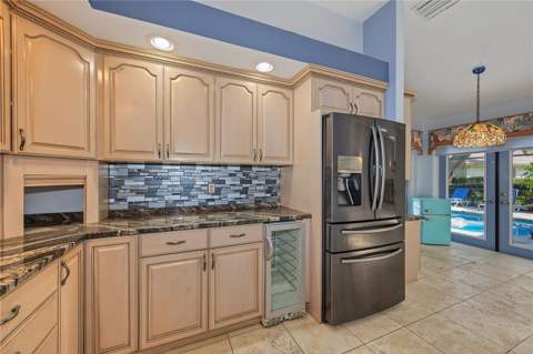 2233 Pinnacle Circle, Palm Harbor FL - photo 8 of 49