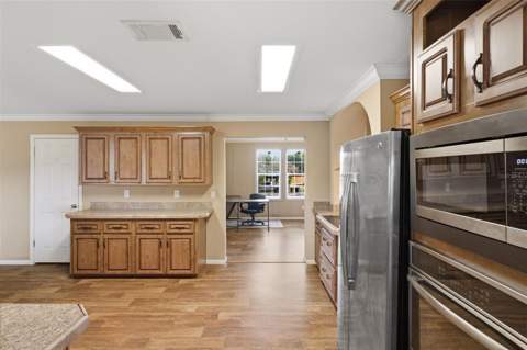 38616 Coleen Avenue, Zephyrhills FL - photo 21 of 67