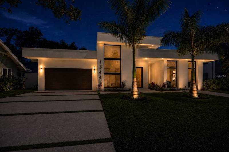 4 bedroom Single Family Residence at 1544 3rd Avenue, Upham Add To Bradenton Continued, Bradenton — photo 2