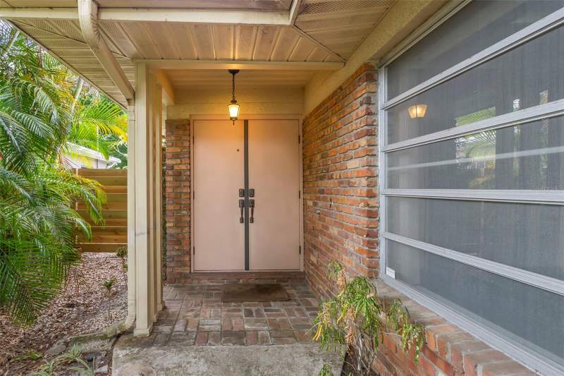 4 bedroom Single Family Residence at 2616 S Toronto Avenue, Sunset Park, Tampa — photo 2
