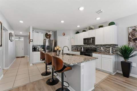 1894 Cassidy Knoll Drive, Kissimmee FL - photo 18 of 51