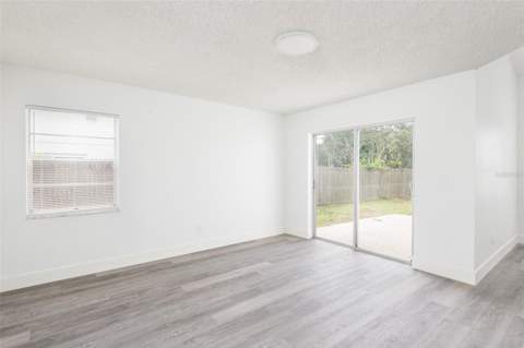 12114 Fruitwood Drive, Riverview FL - photo 10 of 37