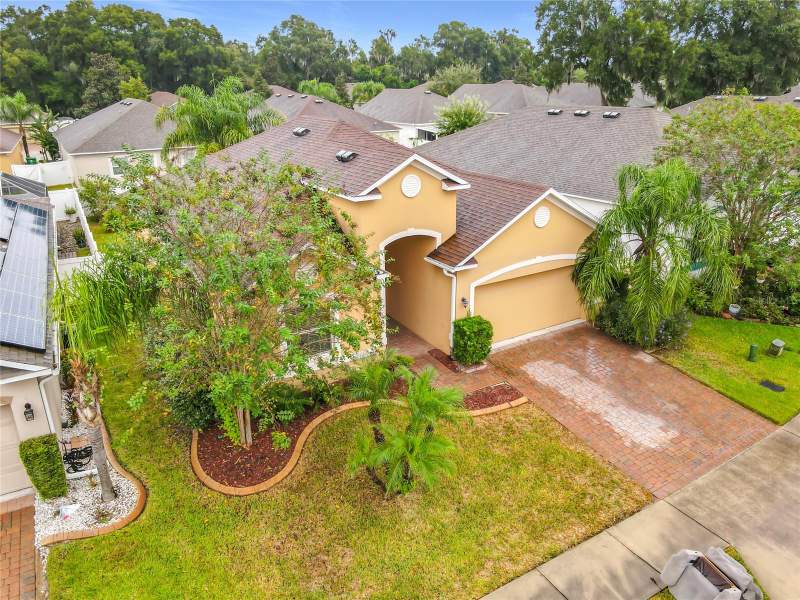4 bedroom Single Family Residence at 141 W Fiesta Key Loop, Mallory Square-Phase I, Deland — photo 2