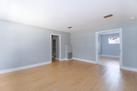 703 NE 6th Place, Gainesville FL - photo 20 of 30
