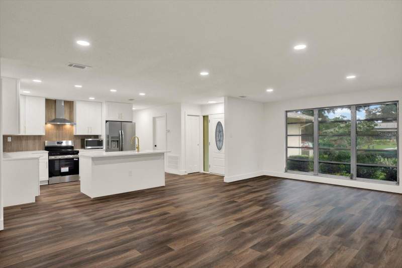 3 bedroom Single Family Residence at 2661 Pebble Beach Drive, Clubhouse Estates Of Countryside, Clearwater — photo 4