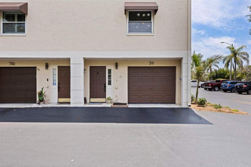 2 bedroom Townhouse at 465 Pinellas Bayway #311, Channel Landing Twnhms, Tierra Verde — photo 5