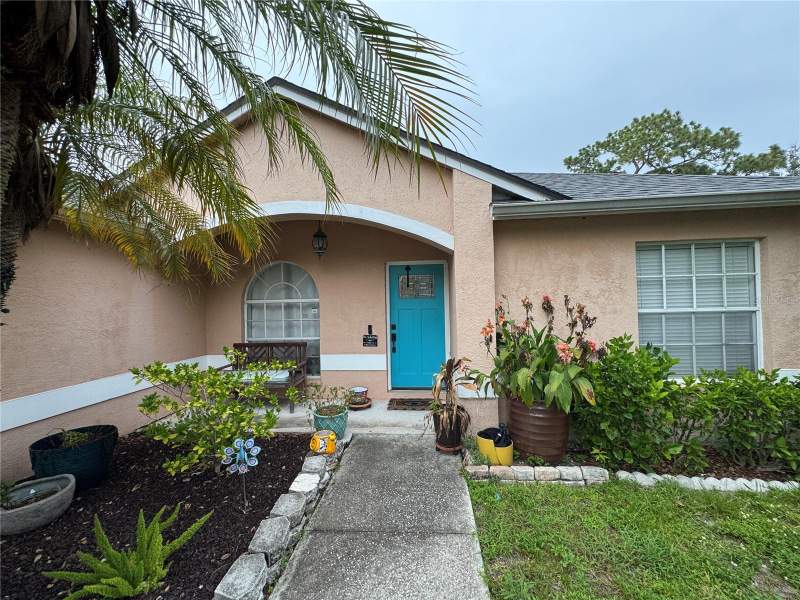 3 bedroom Single Family Residence at 2104 Bradford Street, Bradford Manor, Clearwater — photo 2