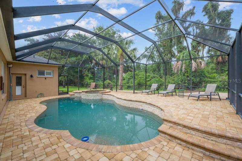 4 bedroom Single Family Residence at 6122 Kestrelpark Drive, Fishhawk Ranch, Lithia — photo 3