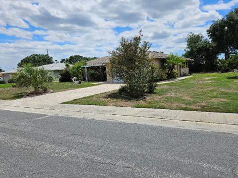 708 Brannen Circle, Sun City Center FL - photo 9 of 41