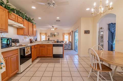 7 Tamiami Way, Kissimmee FL - photo 8 of 17