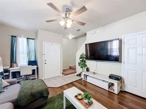 1710 NW 7th Street #604, Gainesville FL - photo 17 of 33