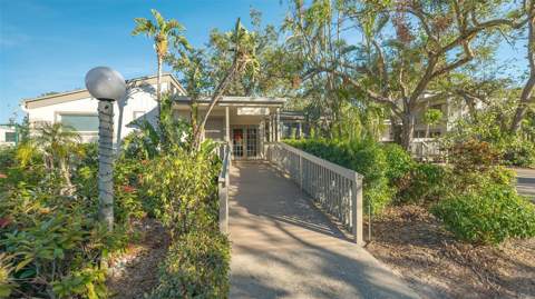 1708 Glenhouse Drive #314, Sarasota FL - photo 23 of 37