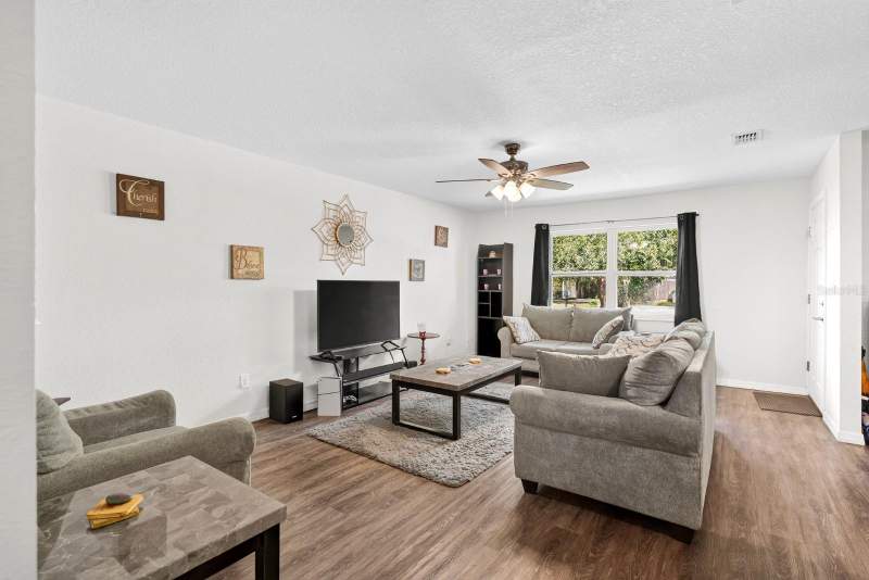 4 bedroom Single Family Residence at 125 Herbert Street, First Add, Auburndale — photo 5