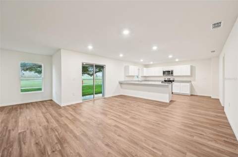 16373 Mellon Road, Weeki Wachee FL - photo 10 of 34