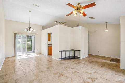 2596 Alclobe Circle, Ocoee FL - photo 14 of 70