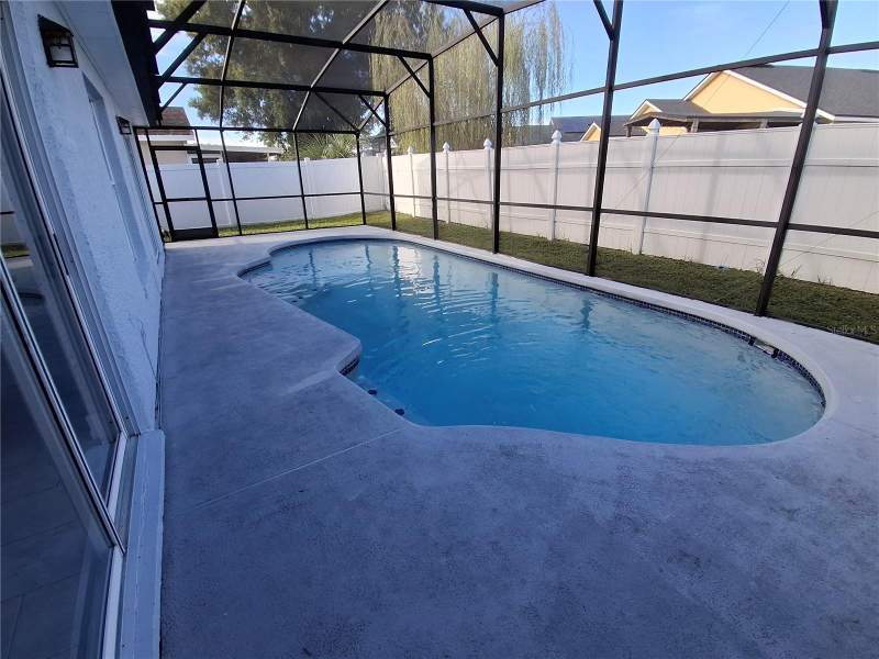 4 bedroom Single Family Residence at 1518 Avleigh Circle, Spring Lake, Orlando — photo 5