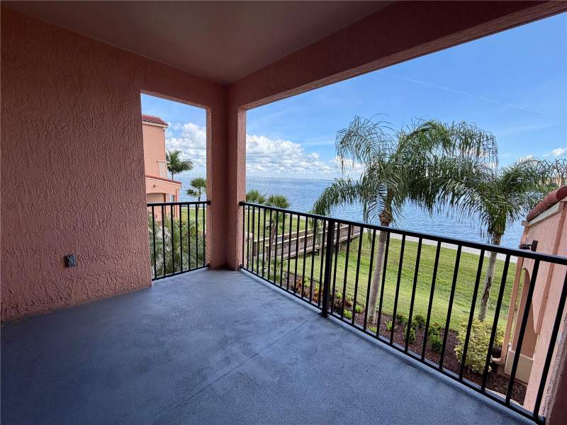 2 bedroom Condominium at 2755 Via Capri #1227, Grand Venezia At Baywatch Condo, Clearwater — photo 3