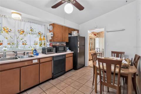 2604 Reef Court, Orlando FL - photo 7 of 17
