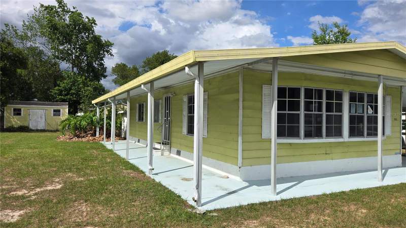 2 bedroom Manufactured Home at 5921 SW 63rd Street, Bahia Oaks Un 01, Ocala — photo 2