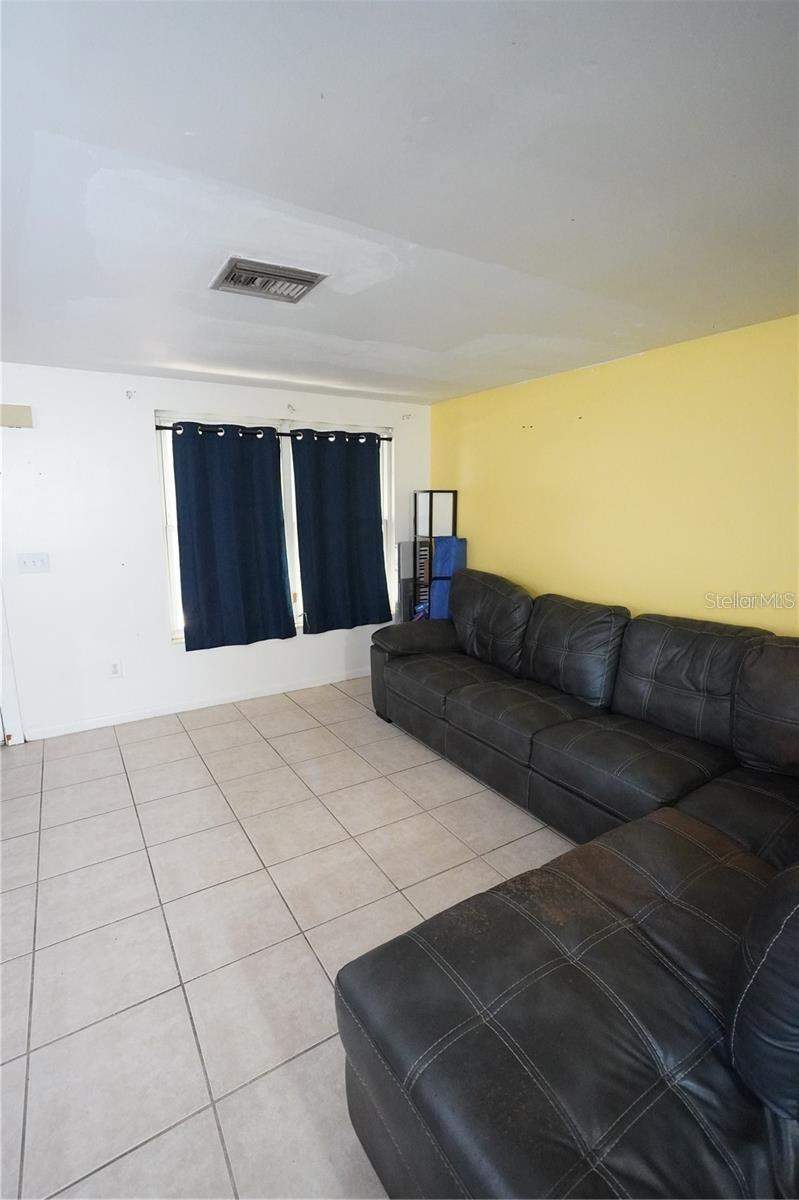 3 bedroom Single Family Residence at 14611 SW 37th Court, Marion Oaks Un 02, Ocala — photo 3