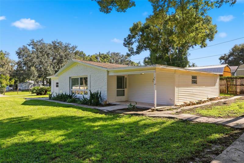 3 bedroom Single Family Residence at 39250 Miramar Drive, Zephyrhills Colony Co, Zephyrhills — photo 4