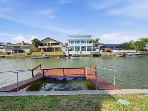 4069 Gulfview Drive, Hernando Beach FL - photo 8 of 29