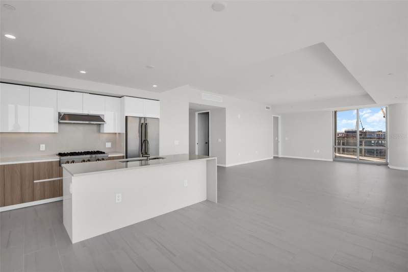 3 bedroom Condominium at 400 Central Avenue #3401, 400 Central, St Petersburg — photo 5