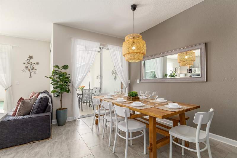 4 bedroom Townhouse at 4802 Love Storey Lane, Storey Lake Ph 3, Kissimmee — photo 4